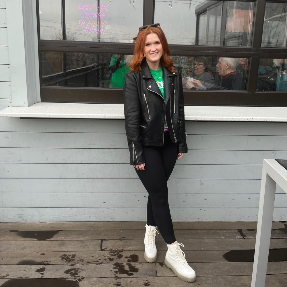 Meet your Posher, Emily